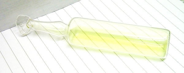 Chlorine ampoule